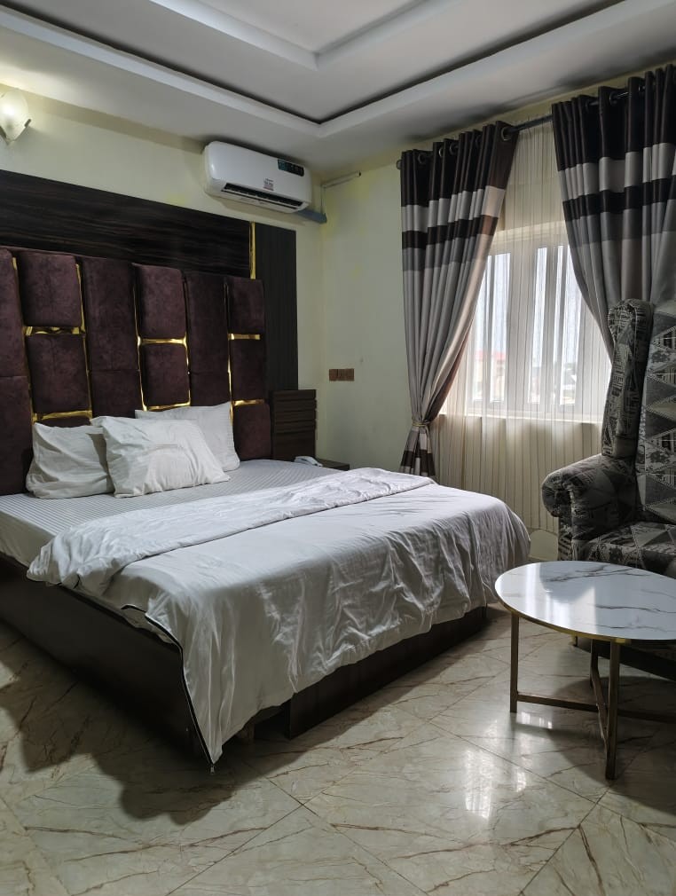 Exclusive Room